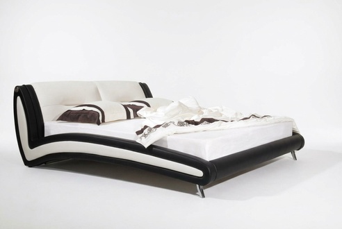 Designer Bett Betten Ehebett Doppelbett Polsterbett Schlafzimmer Lederbett Neu