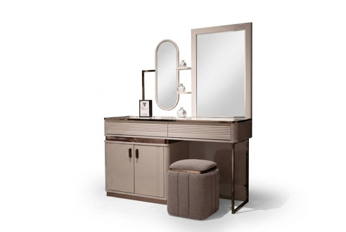 Eleganter Beiger Schminktisch mit Spiegel und Hocker aus Holz