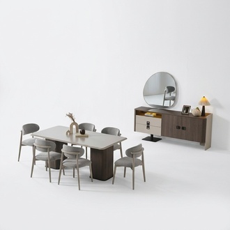Elegantes Esszimmer-Set aus Holz in Beige mit Esstisch, Stühlen