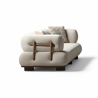 Formschöner Vier-sitzer Sofa mit weichem Stoff und eleganter Form