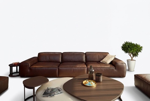 Großes 4-Sitzer-Sofa für das Wohnzimmer in Braun mit Weichen Kissen Neues Modell