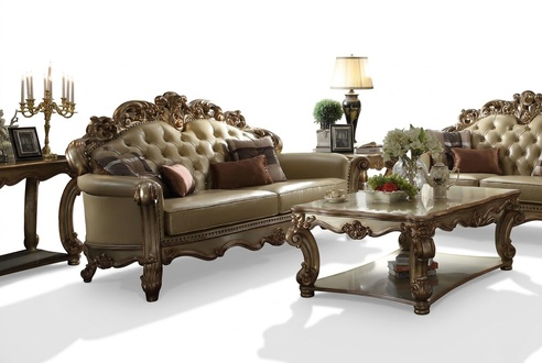 Klassischer Dreisitzer Couch Chesterfield Sofa Polster Sofas Couchen Barock neu
