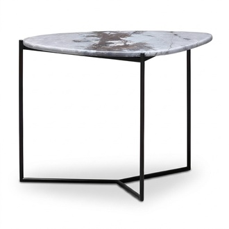 Moderner grauer Couchtisch aus Metall