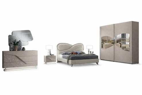 Schlafzimmer Set 5tlg. Luxus Bett 2x Nachttisch Kommode Kleiderschrank Holz Neu