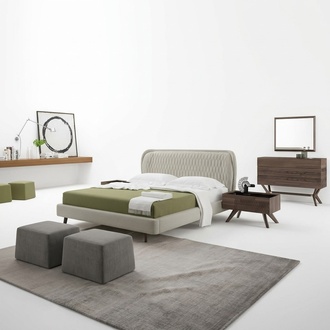 Schlafzimmer Set 5tlg Luxus Doppel Bett 2x Nachttische Luxus Kommode mit Spiegel