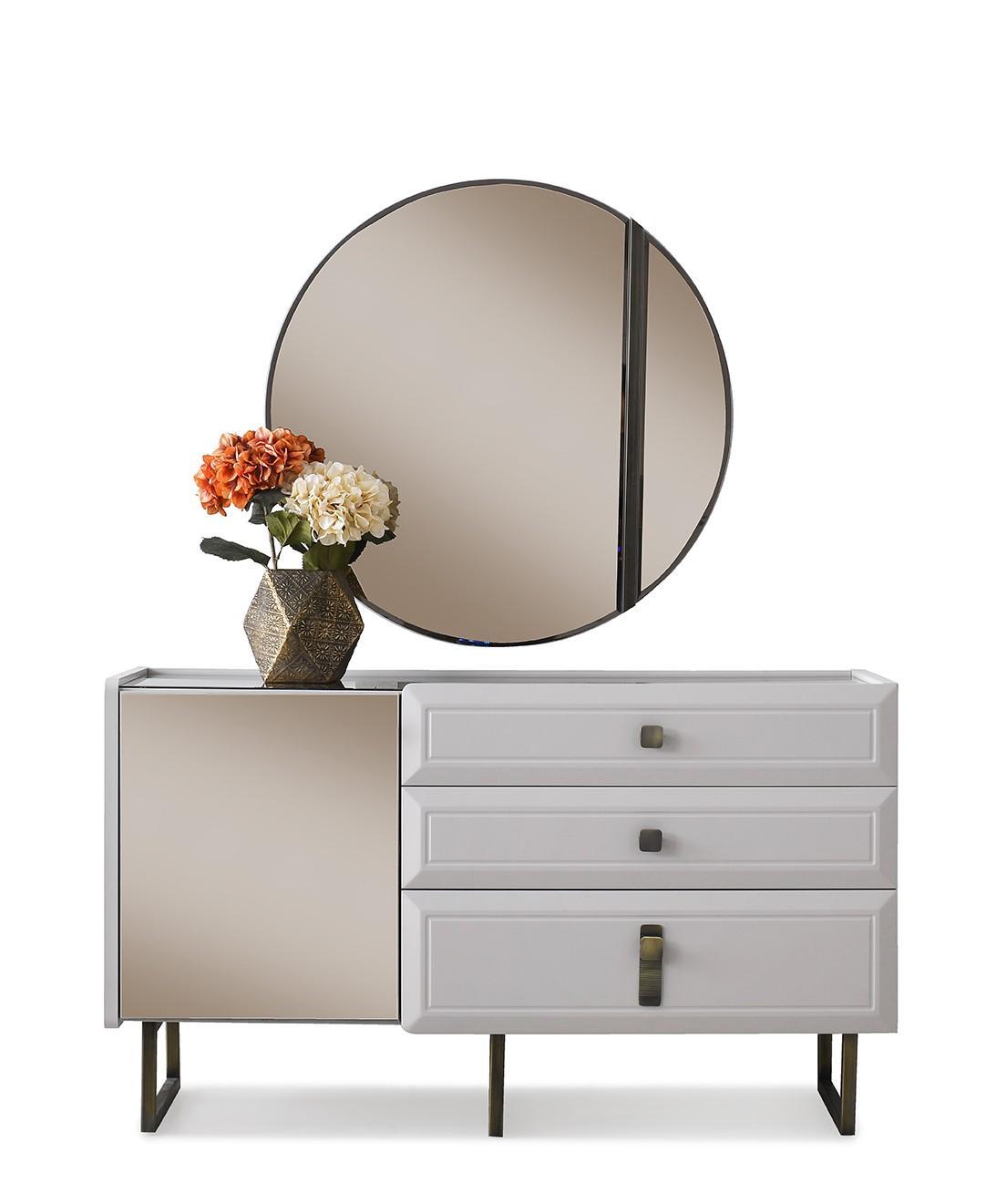 Moderne Garnitur Designer Kommode Luxuriöser Spiegel Wohnzimmer Konsole