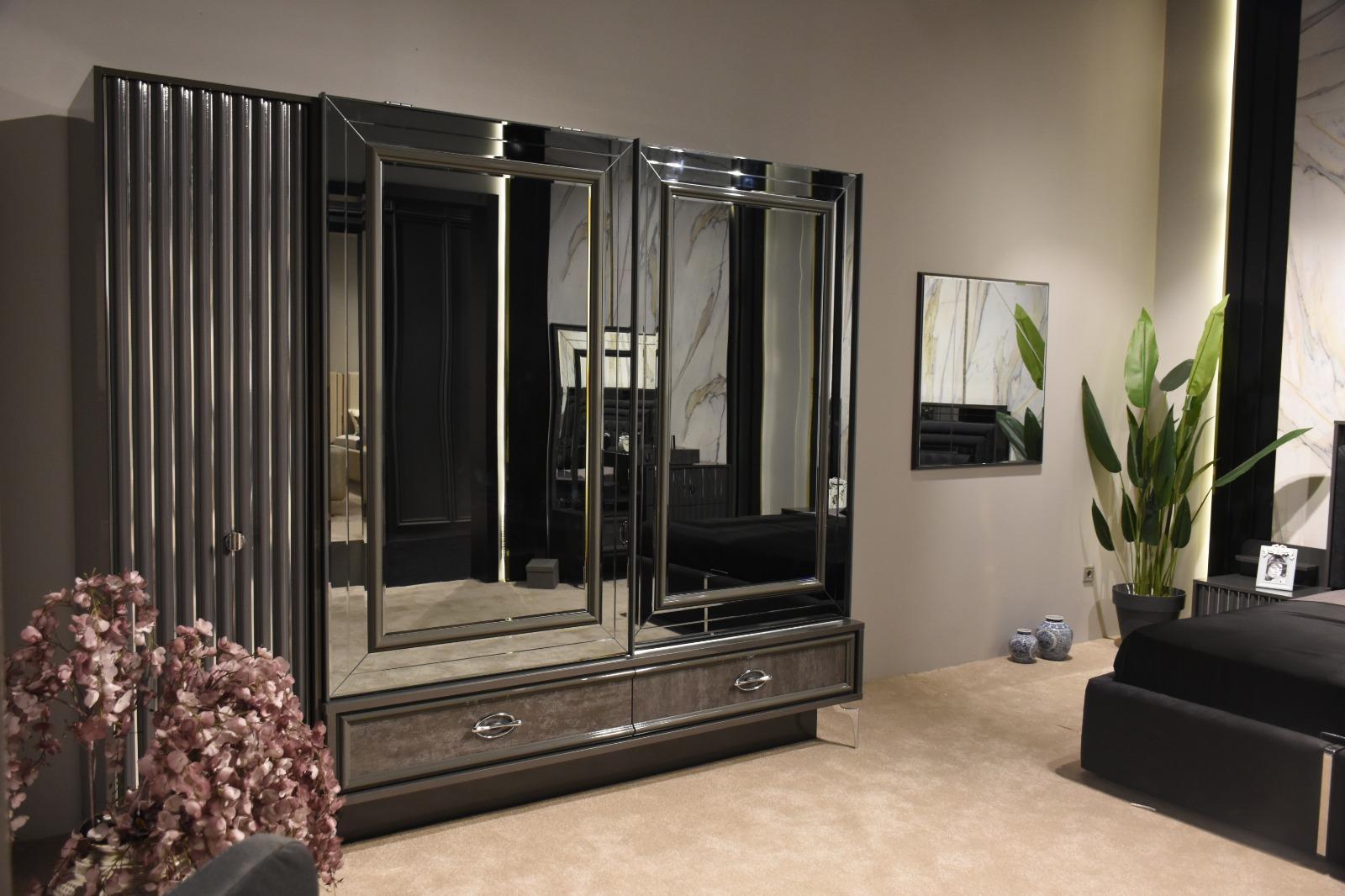 Designer Holz Kleiderschrank mit Spiegeltüren und Schubladen Schlafzimmer