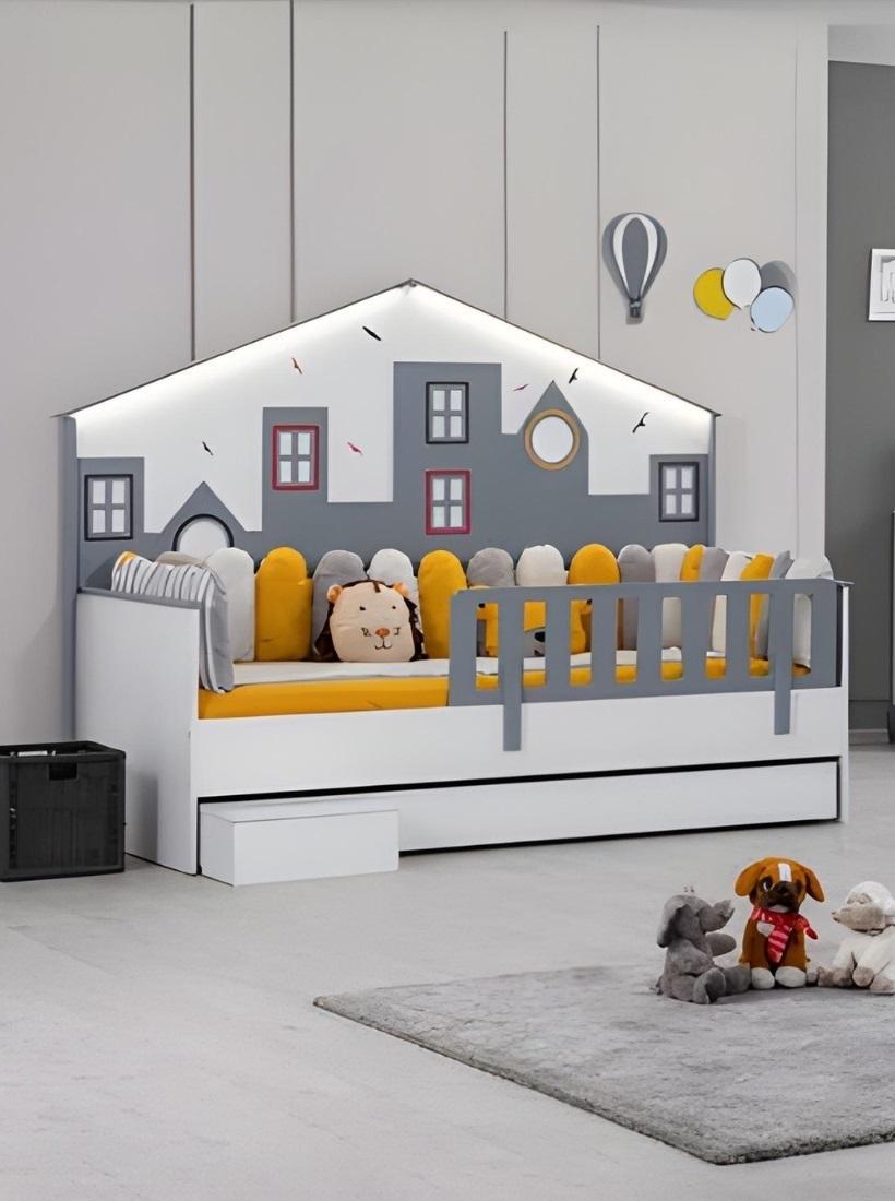 Bettrahmen Kinderbett Bett Kinderzimmer Kinderzimmermöbel Helles Holz1