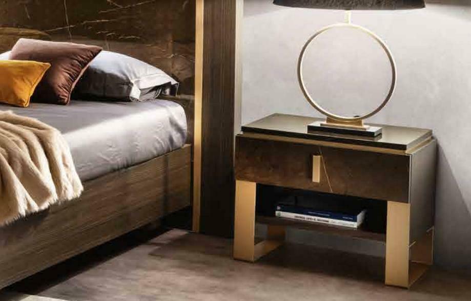 Design Nacht Tisch Konsole Metall Glanz Tische Konsolen Schlaf Zimmer